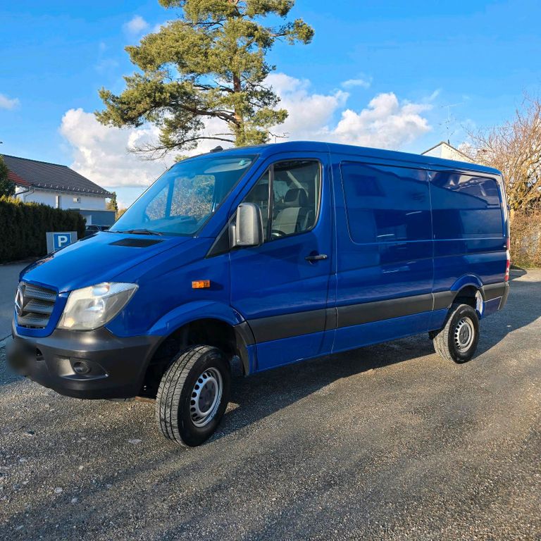 Image of Mercedes-Benz Sprinter