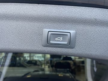 Audi A6 - 12