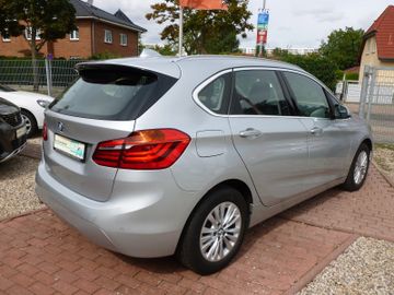 BMW 218 - 5