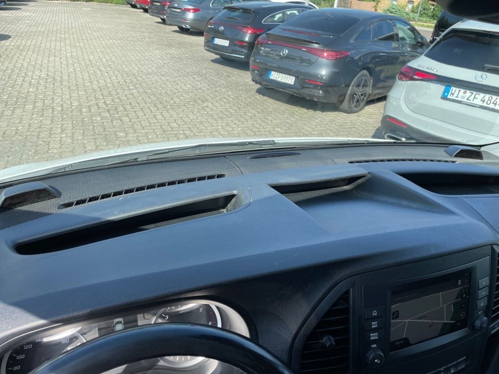 Fahrzeugabbildung Mercedes-Benz Vito 114 CDI KA/L STHZ, AHK, RFK, Regal, SHZ