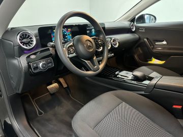 Mercedes CLA 200 Shooting Brake - 10