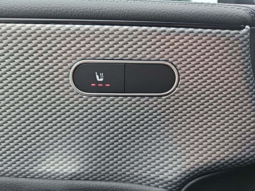 Fahrzeugabbildung Mercedes-Benz CLA 180 Coupé Progressive MBUX-HighEnd LED DAB