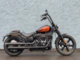 Harley-Davidson STREET BOB 114 FXBBS *5HD1* MIT APE HANGER - Harley-Davidson Street Bob 114 (FXBBS)