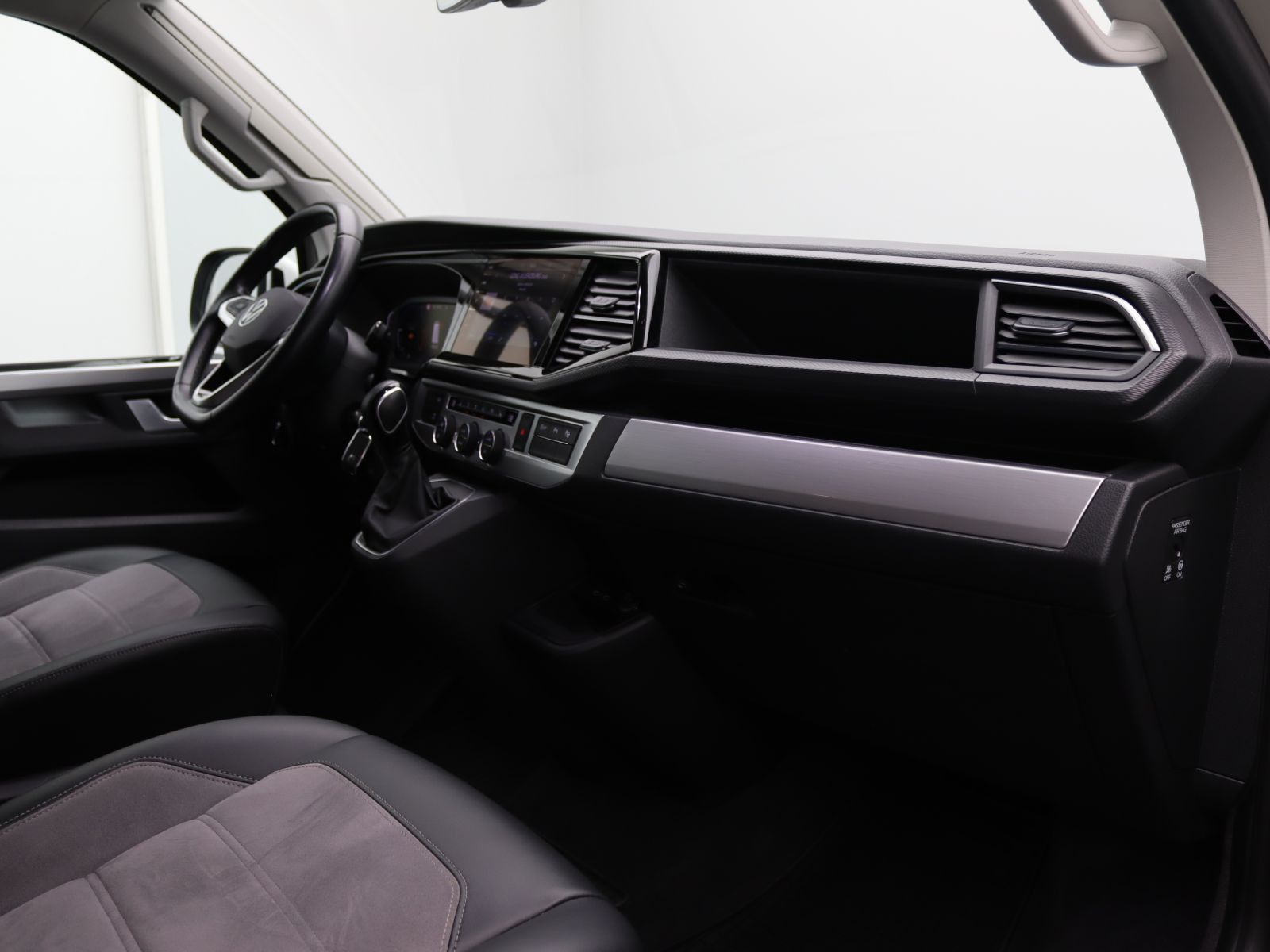 Volkswagen T6 California - Bild 11