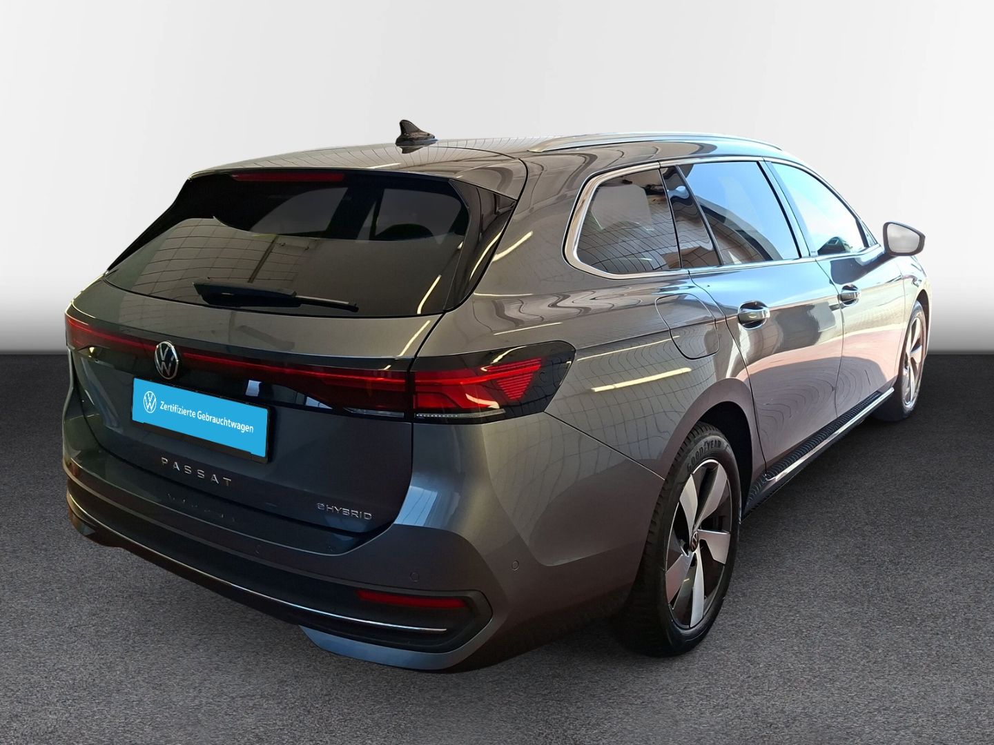 Passat 1.5 TSI DSG eHybrid Business *AHK*HUD*ACC