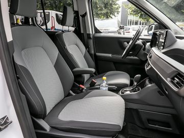 Ford Tourneo Courier 1.0 Titanium Assistenz-Paket