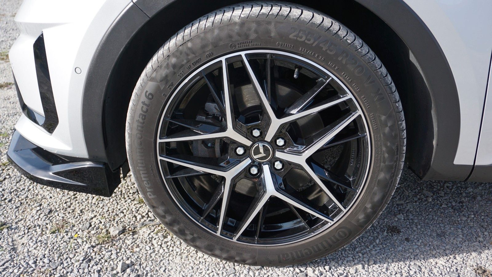 Fahrzeugabbildung Kia Sorento Platinum 4WD,Pano,Kamera,Navi,Leder,Bose