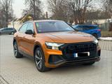 Audi Q8 50 TDI quattro tiptronic S Line - mit Diesel-Antrieb: Orange, Alcantara, Geländewagen
