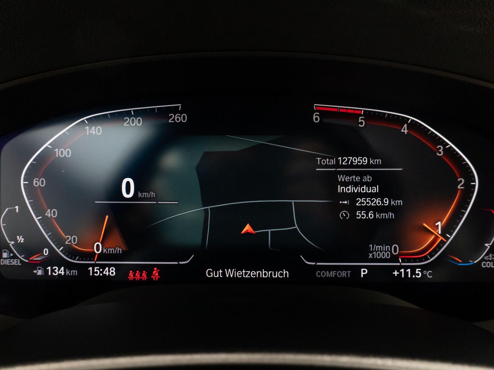 Fahrzeugabbildung BMW 520d Kamera Leder HiFi Sport AHK Alarm Parkassis