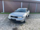 Audi A4 1.8 T tiptronic 1. Hand / Klima / AHK / Xenon - Audi A4 aus 2000: 1.8