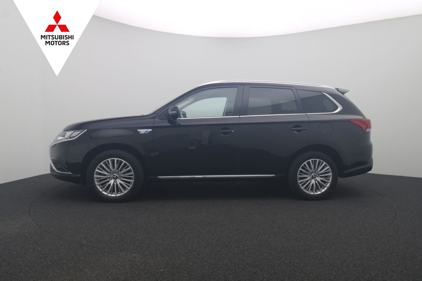 Fahrzeugabbildung Mitsubishi Outlander PHEV 2.4 Basis 4WD