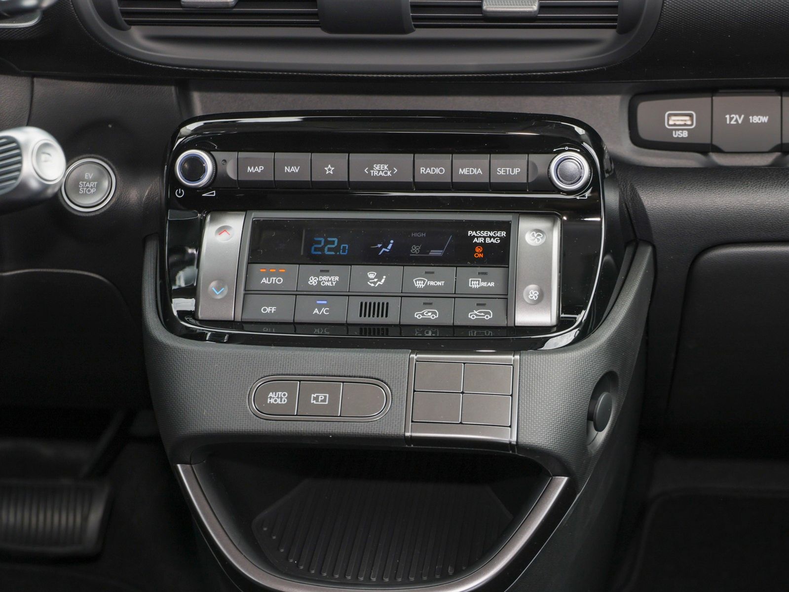 Hyundai INSTER – Bild 12