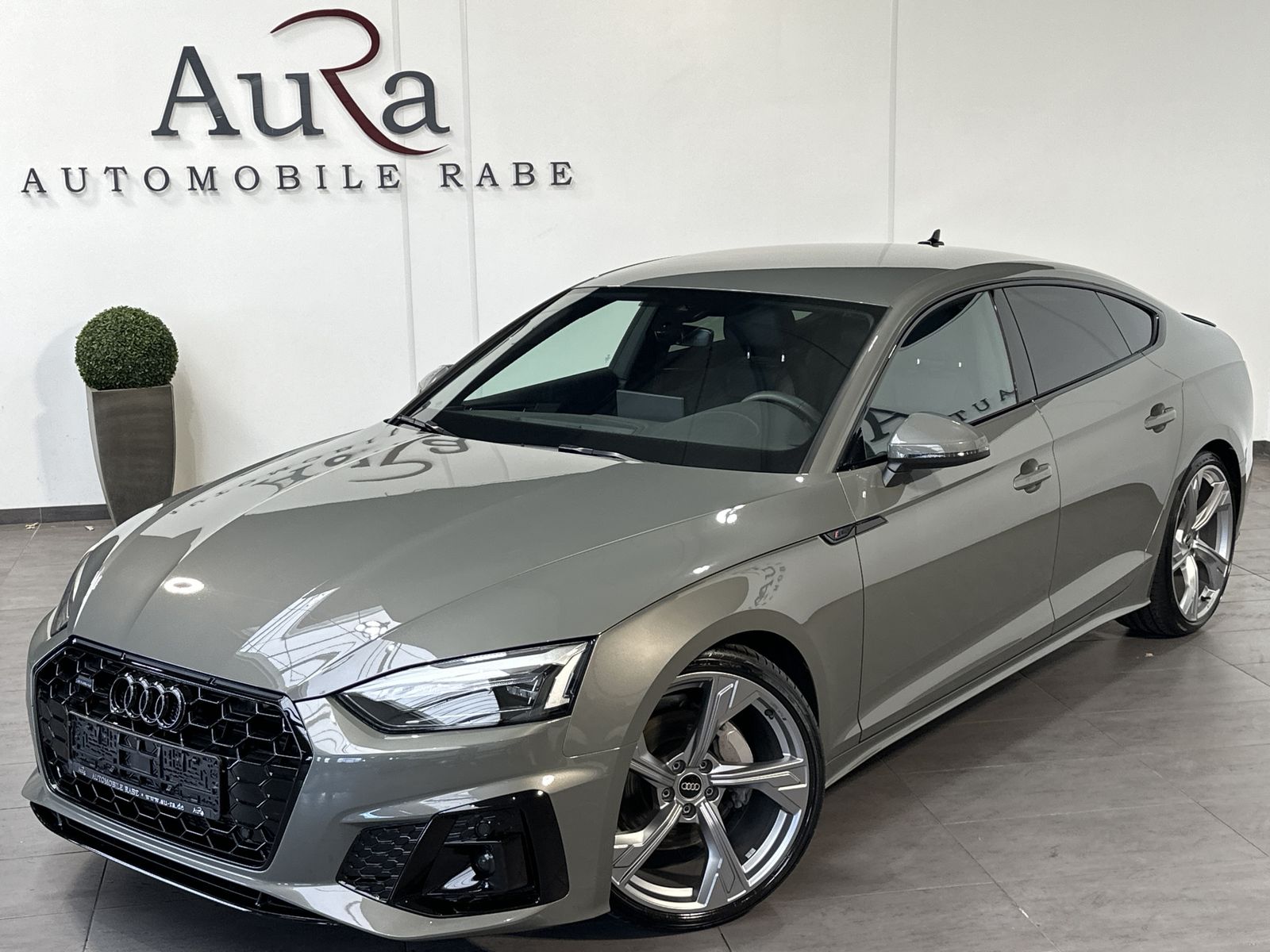 Fahrzeugabbildung Audi A5 SpB 40 TDI Qu S-Line NAV+LED+AHK+20ZO+1HD+SHZ