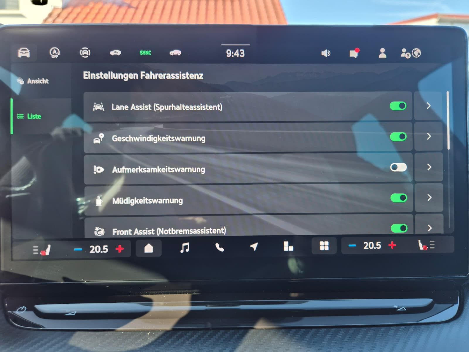 Fahrzeugabbildung SKODA Octavia 1.5 DSG Sportline PANO*MATRIX*AHK*5J.GAR