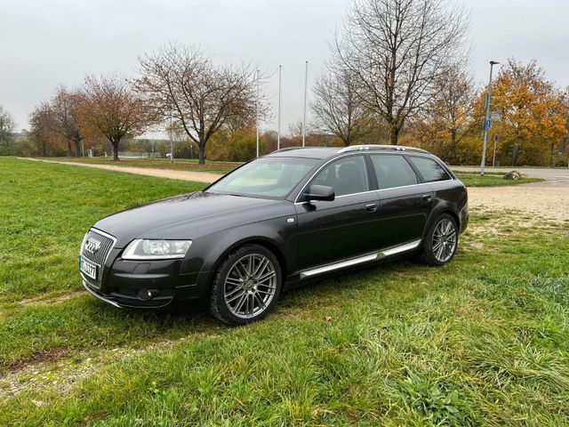 Audi A6 Allroad 3.0TDI (DPF) quattro tiptronic 