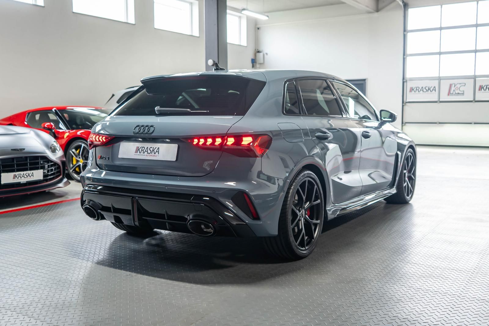 Audi RS3 2.5 TFSI quattro PANO SONOS RS-AGA SCHALE foto 9
