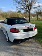 BMW 220i Cabrio M Sport  Fahrfreude  pur  - BMW 2er-Reihe F22 mit Benzin-Antrieb
