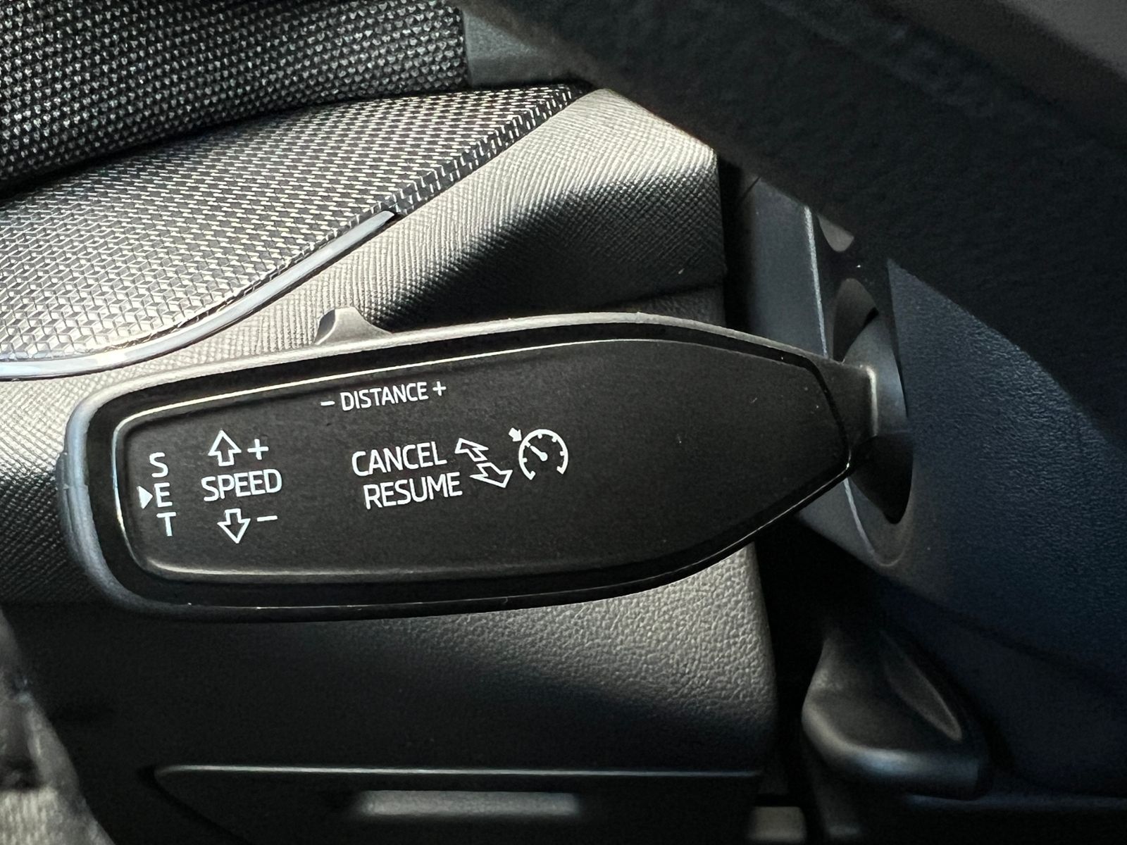Fahrzeugabbildung SKODA Kodiaq Selection 2.0 TDI DSG *LED,AHK,Navi,Winte