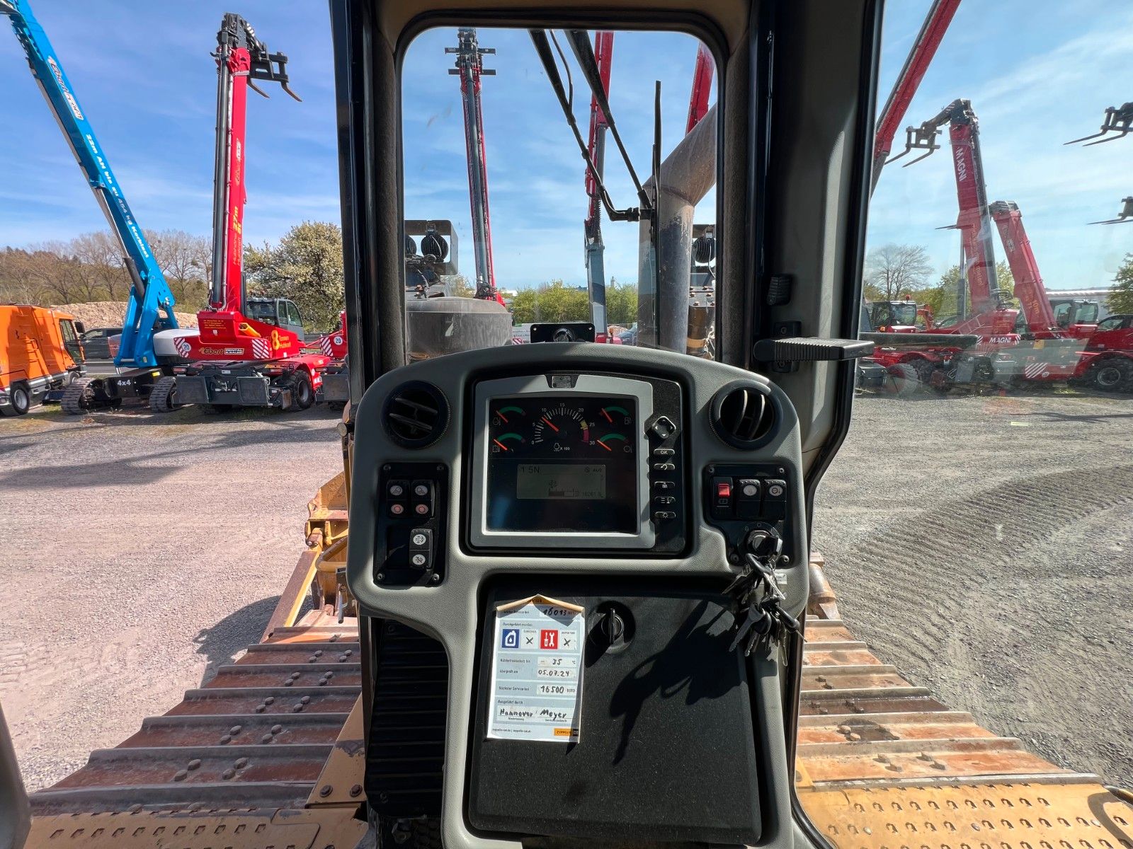 Fahrzeugabbildung CAT D6T LGP / 2014 / 16.261h / Klima / Ripperventil