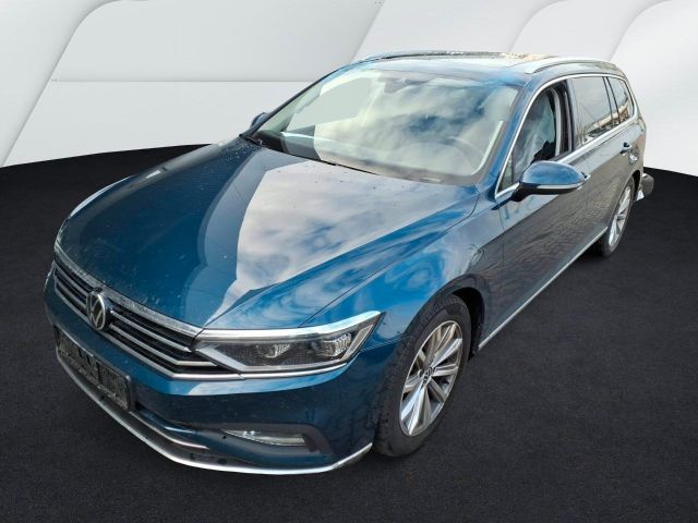 Volkswagen Passat Variant Elegance*Matrix*PANORAMA*200PS*