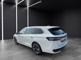 Volkswagen Passat 2.0 TDI Elegance DSG LED ACC 18" AHK Lede - Volkswagen Passat mit Diesel-Antrieb: Leder, Kombi