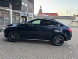 Mercedes-Benz GLE 350 d 4MATIC AMG Line  - blaue Mercedes-Benz GLE 350