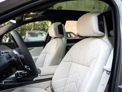 BMW 740 – 28 / 35