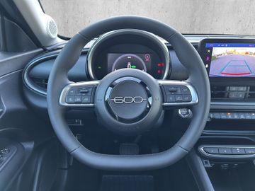 Fiat 600e Business Edition KAMERA LED SHZ NAVI