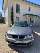 BMW 118i Cabrio - - BMW 118 aus 2011: 118i