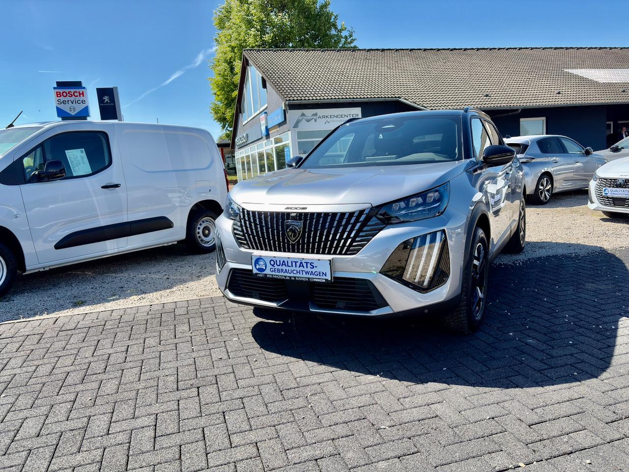 Peugeot 2008 GT Hybrid 145 e-DSC6 Alcantara-Paket*Grip
