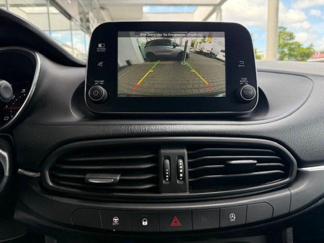 Fahrzeugabbildung Fiat Tipo Lounge 1.4l 120PS SHZ/Kamera!