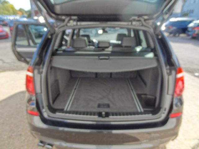 Fahrzeugabbildung BMW X3 xDrive 30d/M-Paket/1.Hd/Pano/Navi/