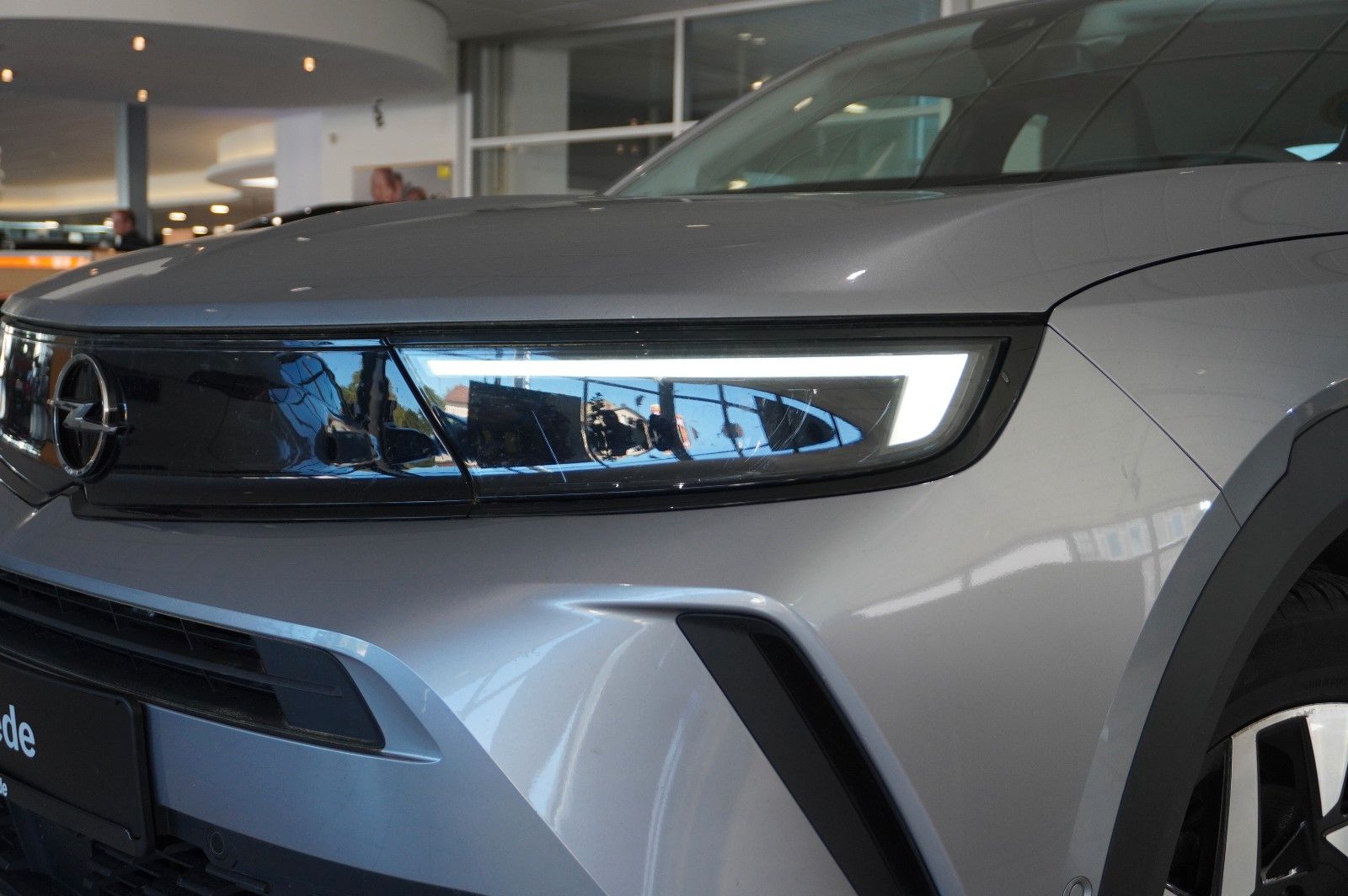 Fahrzeugabbildung Opel Mokka ELEGANCE 1.2T NAVI/LED/KAMERA/SPORT/SH/DAB