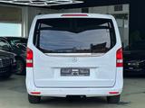 Mercedes-Benz 220 V 220/250 CDI/BT/d EDITION lang - Mercedes-Benz 220: Automatik