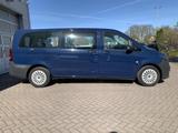 Mercedes-Benz Vito Tourer Pro extralang Klima+Navi+3,2t+Kamera - mit Diesel-Antrieb: Blau, Van