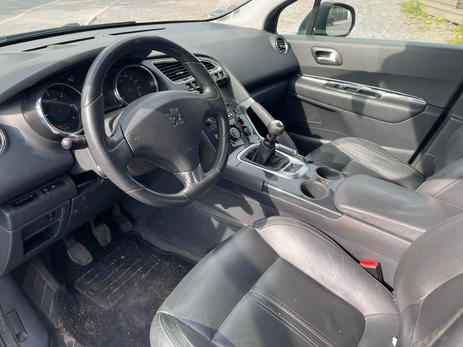 Peugeot 3008 2010 — photo 5