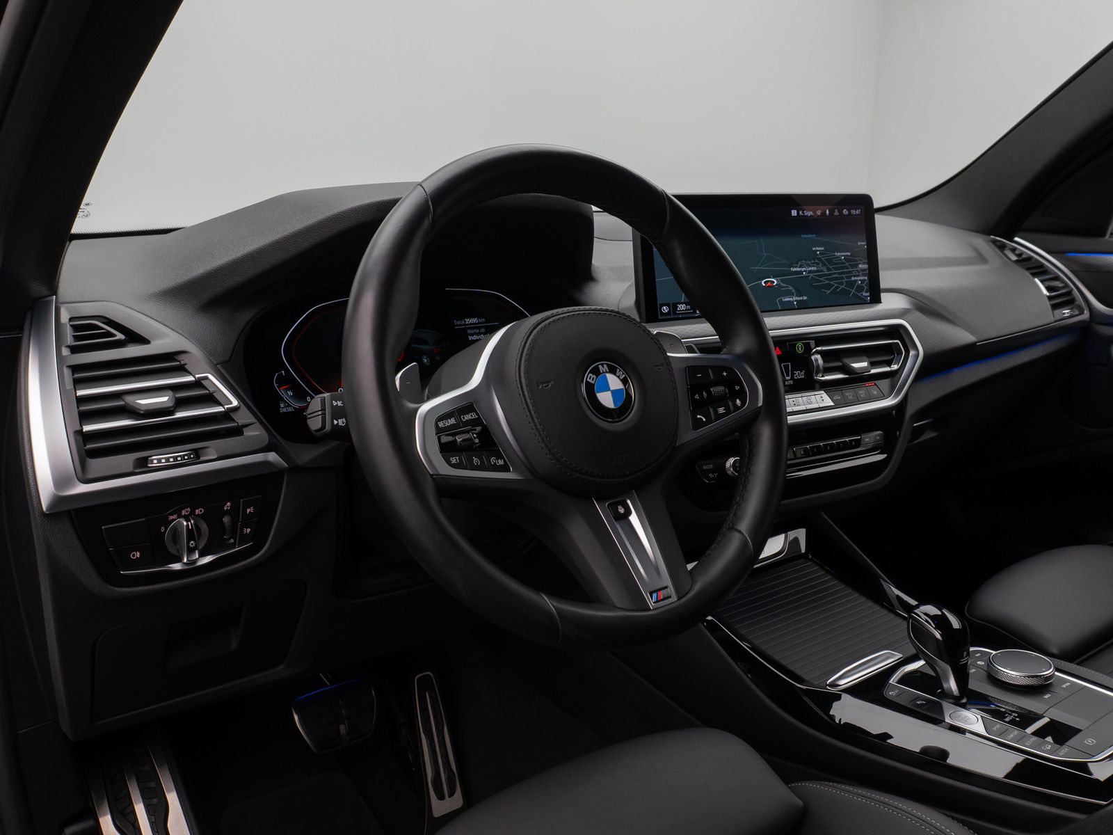 Fahrzeugabbildung BMW X3 xD20d M Sport Kamera Laser DAB HiFi AHK Komfo
