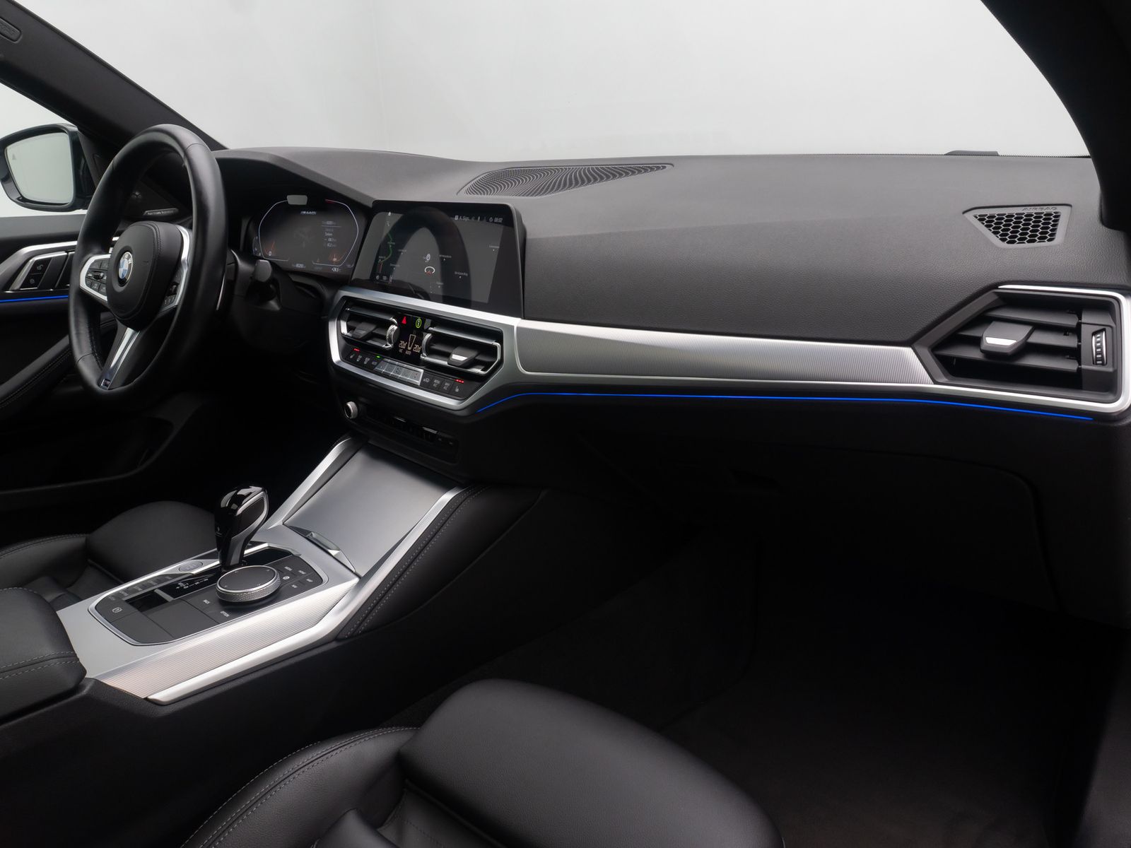Fahrzeugabbildung BMW M440 i xD Gran Coup&eacute; H/K Kamera HUD DAB 19Zoll