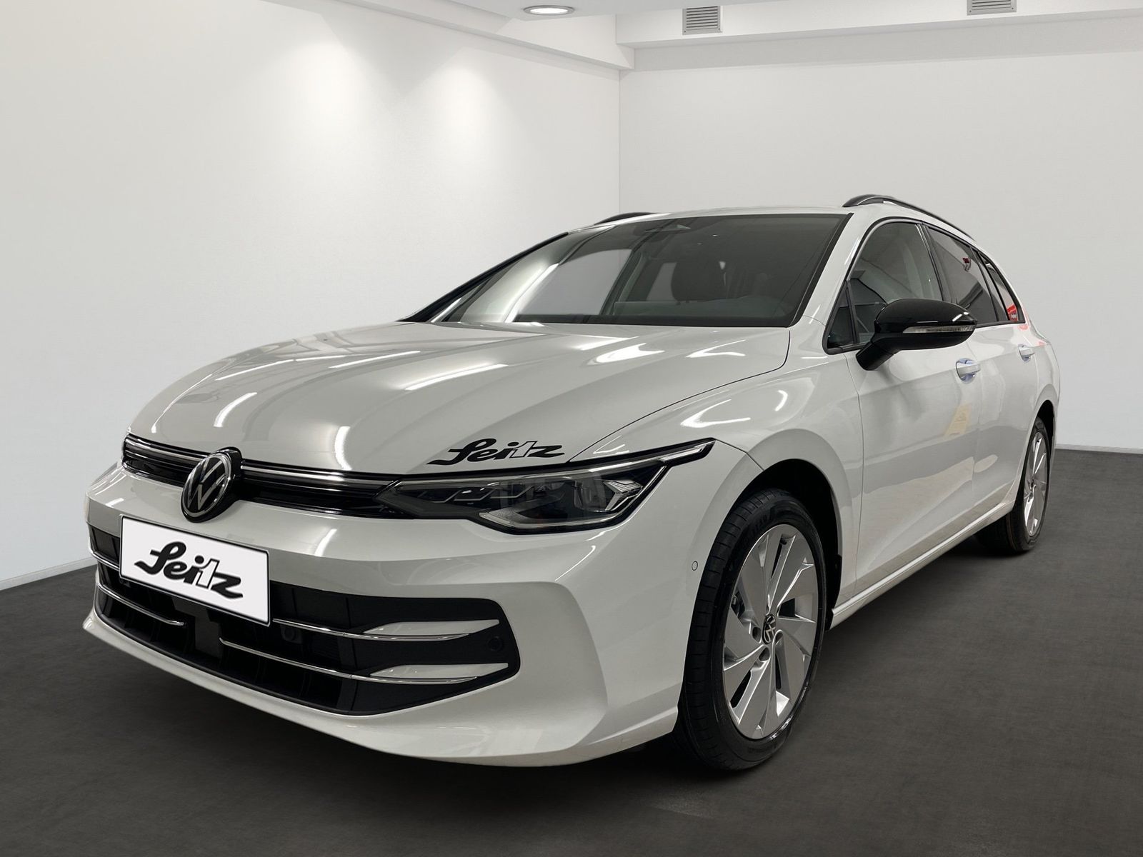 Volkswagen Golf VIII Variant 1.5 eTSI Energy AHK NAVI KAME foto 2