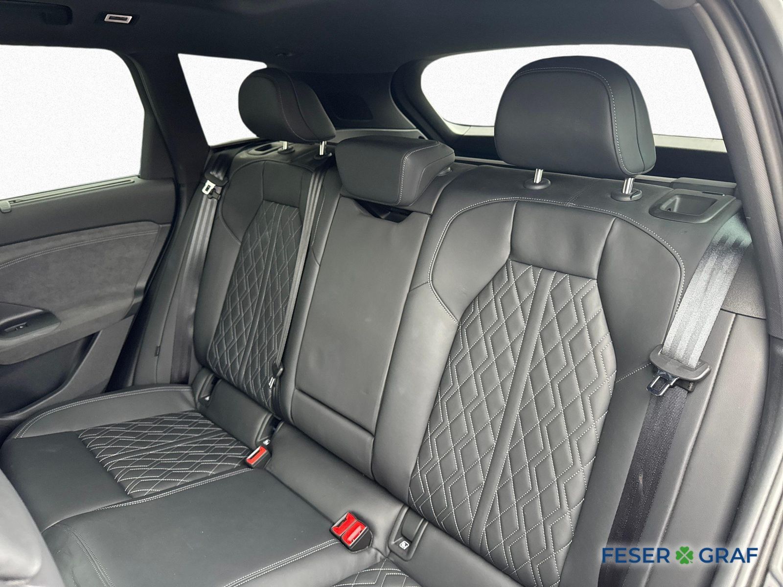 Audi SQ6 e-tron - Bild 13