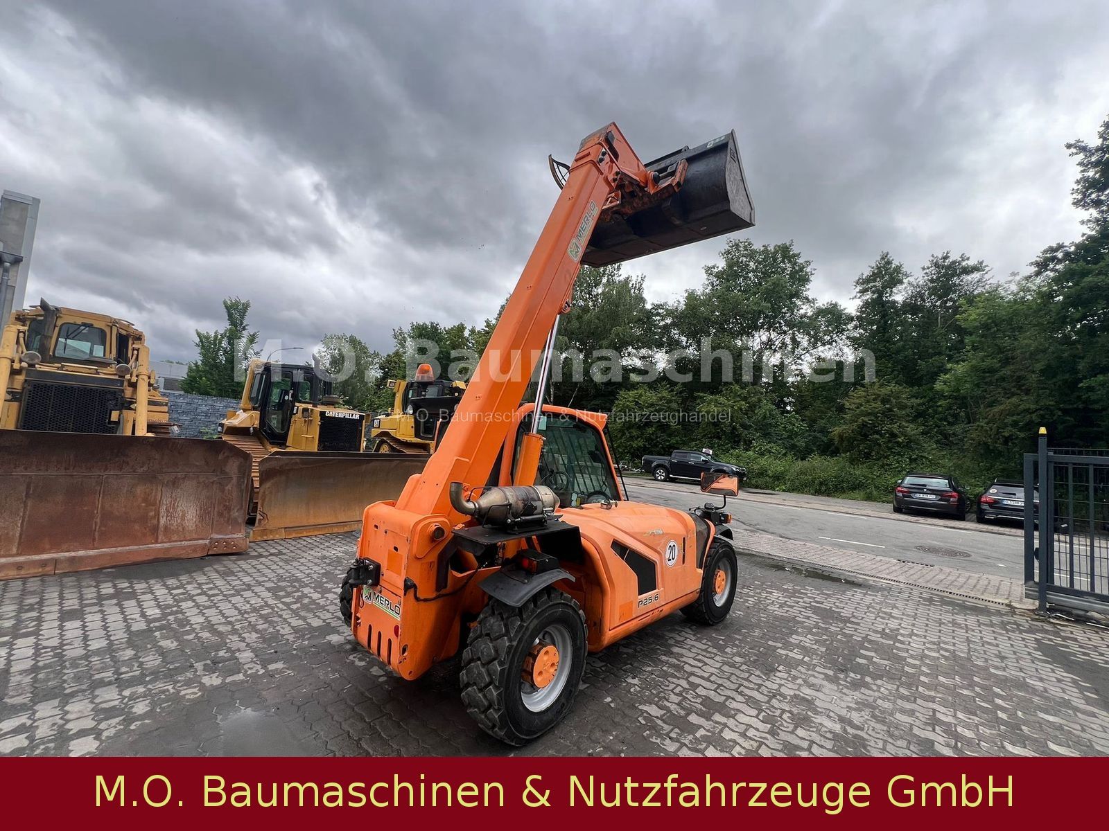 Fahrzeugabbildung Merlo P 25.6 / SW / Palettengabel / Schaufel