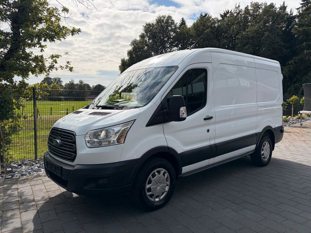 Image of Ford Transit