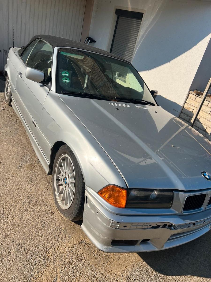 BMW 325