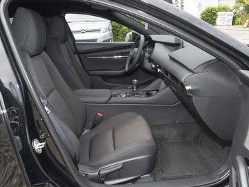 Mazda 3 Exclusive-Line Matrix360°BoseKlimaauto.Nav