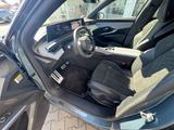 Peugeot 5008 Hybrid 136 e-DSC6 GT (K) - blaue Peugeot 5008