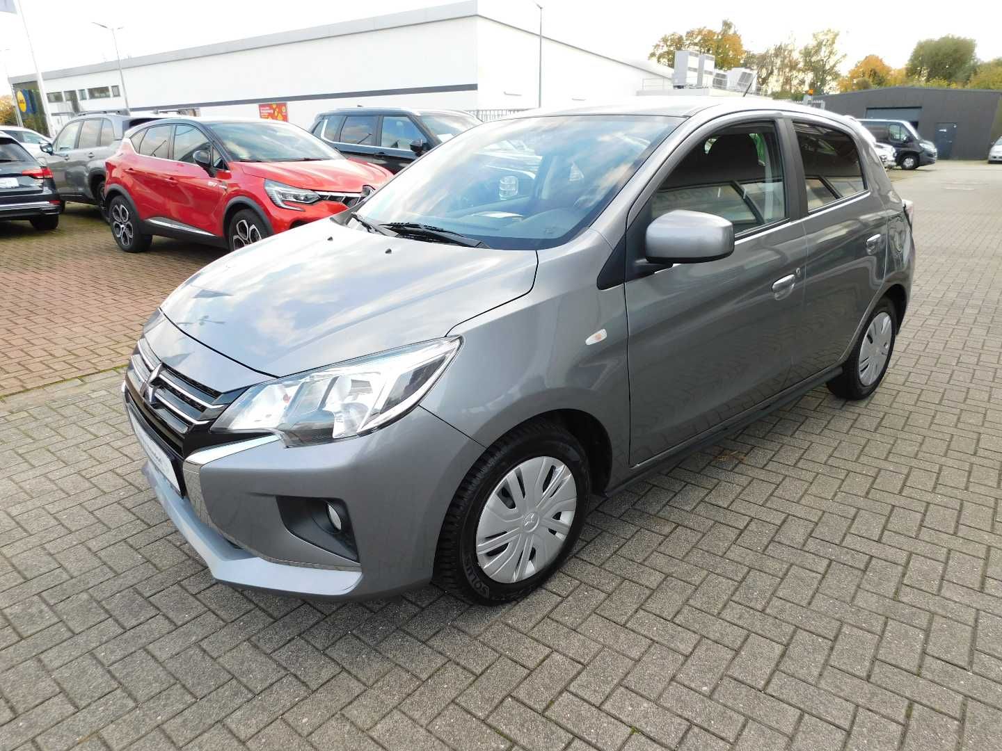 MITSUBISHI Space Star