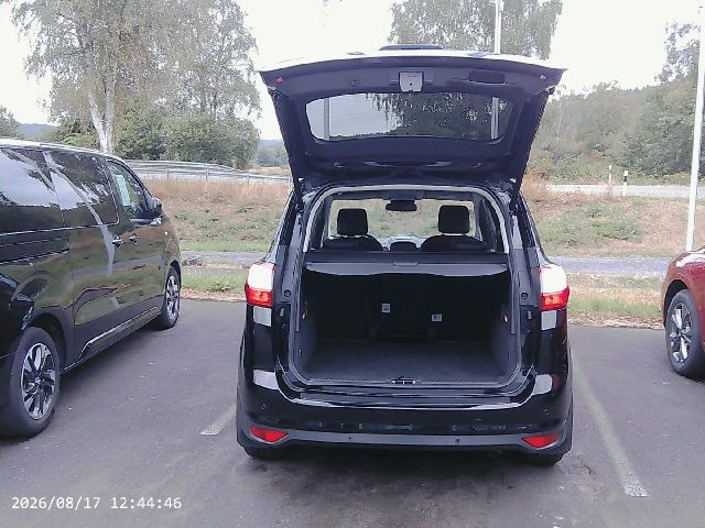 Ford Grand C-MAX Titanium