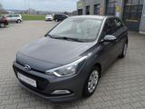 Hyundai i20 Classic/Klima/SHZ/LRH/ZV/8xReifen - Hyundai i20: Classic