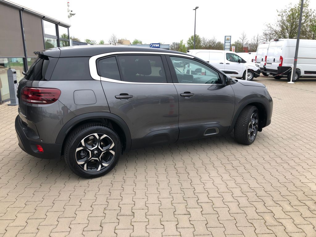 Fahrzeugabbildung Citroën C5 Aircross Pure Tech 130 S&S EAT8 SHINE