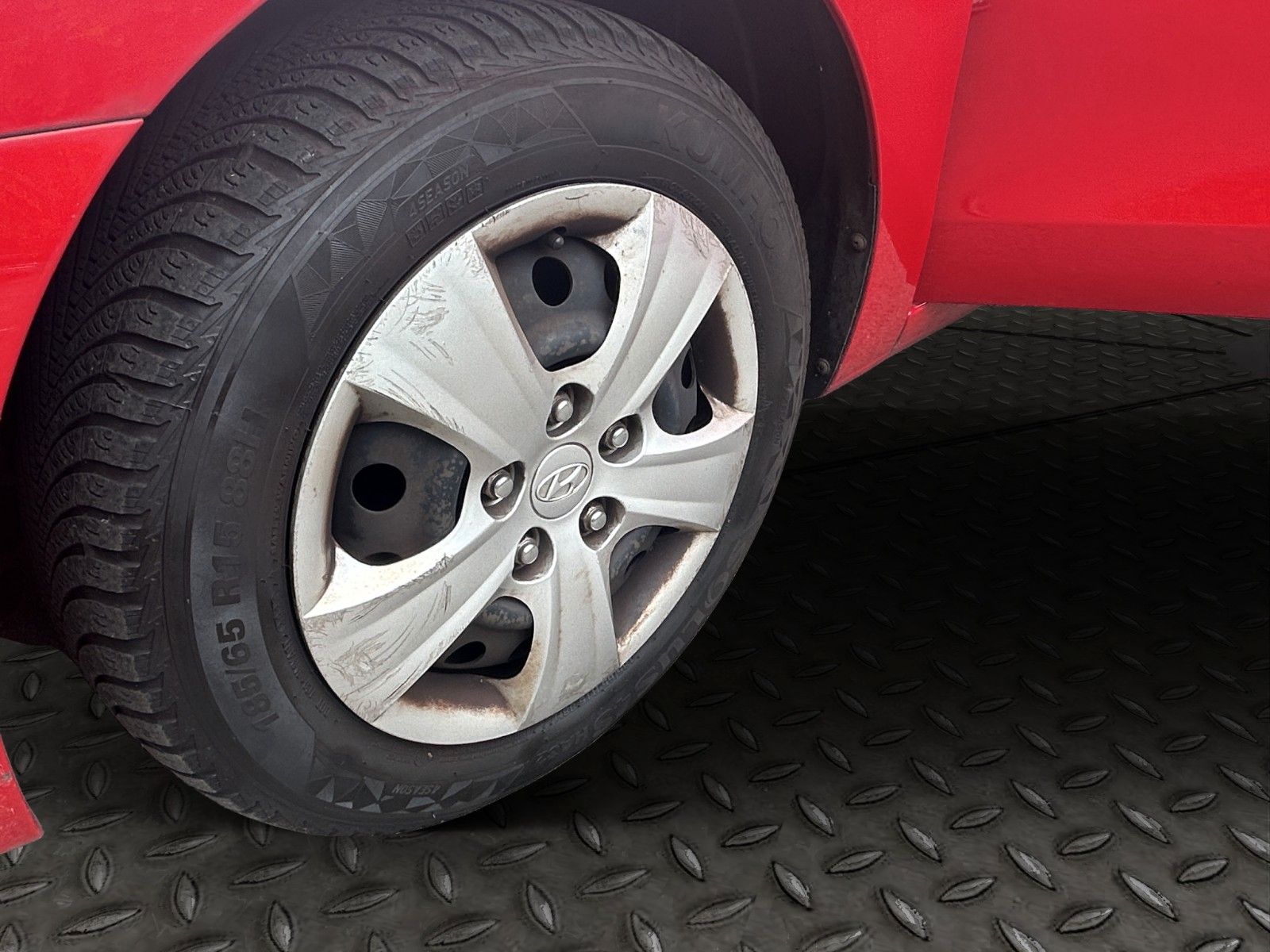 Fahrzeugabbildung Hyundai i30 Edition+ Klima/Parktronik/AHK